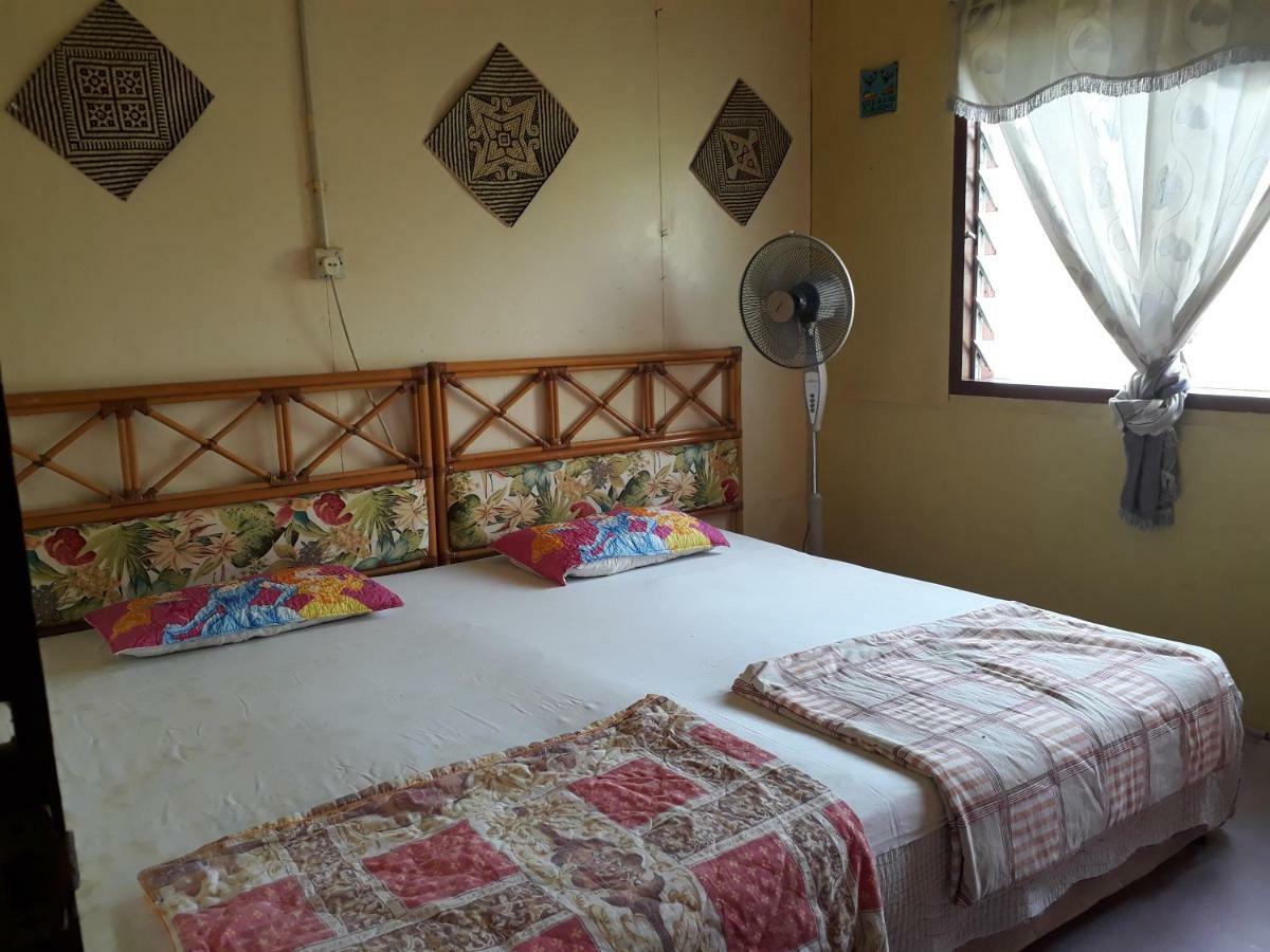 Mulu D Cave Homestay Ngoại thất bức ảnh