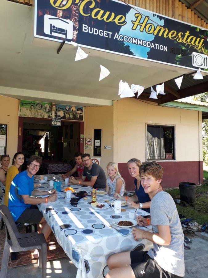 Mulu D Cave Homestay Ngoại thất bức ảnh