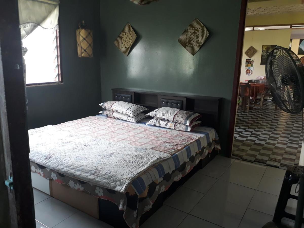 Mulu D Cave Homestay Ngoại thất bức ảnh