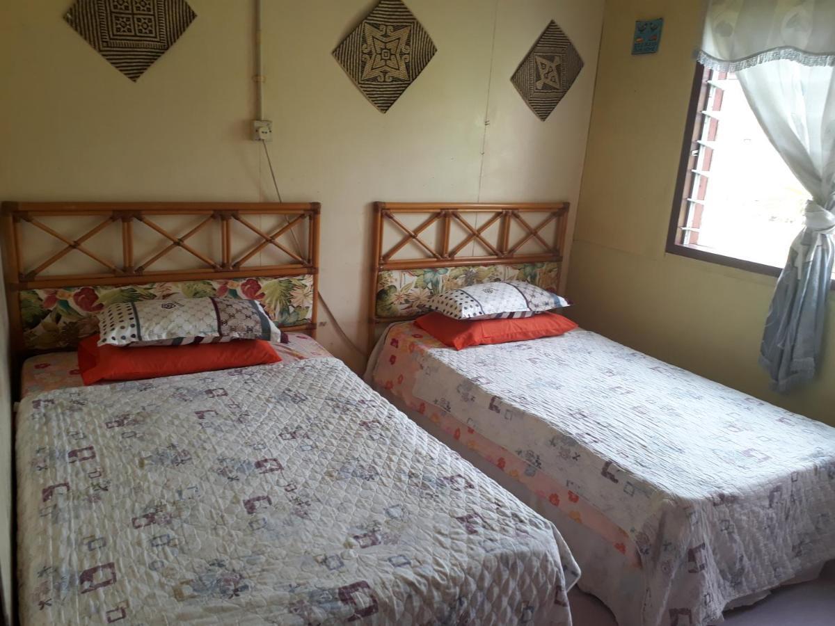 Mulu D Cave Homestay Ngoại thất bức ảnh