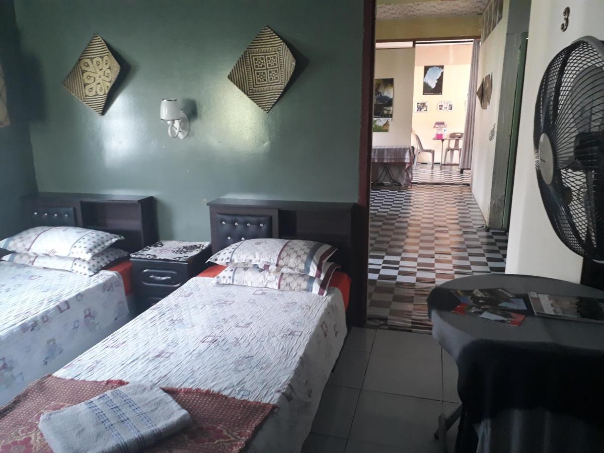 Mulu D Cave Homestay Ngoại thất bức ảnh